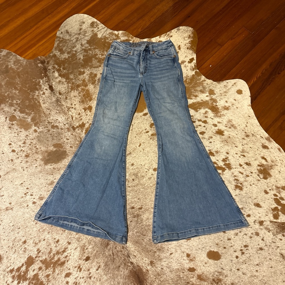 Wrangler Retro Super Flared Jeans